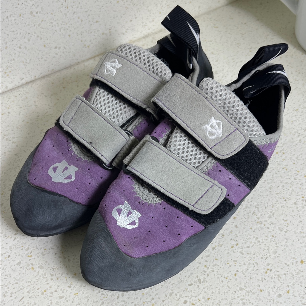Evolv Electra Climbing Shoes Women’s Size Us 5
